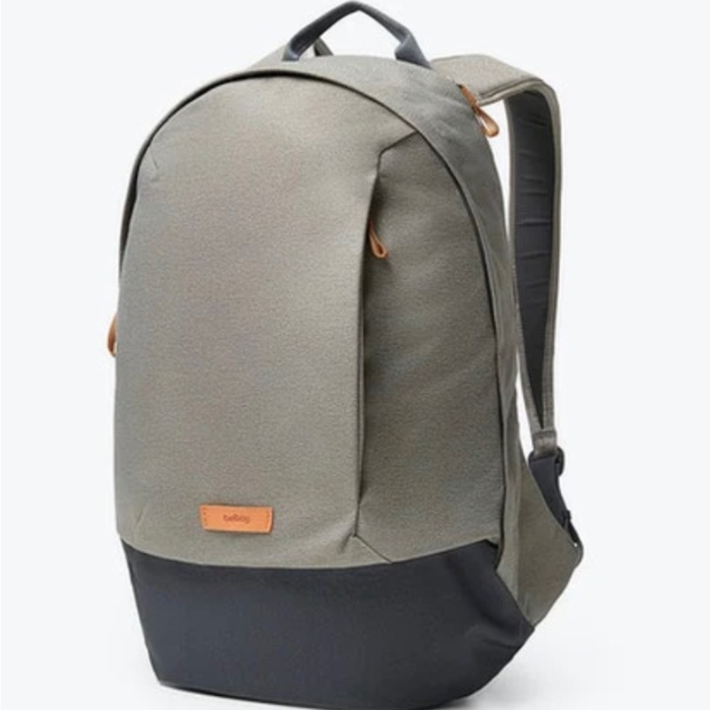 COPY - BELLROY CLASSIC BACKPACK in Excellent condition.